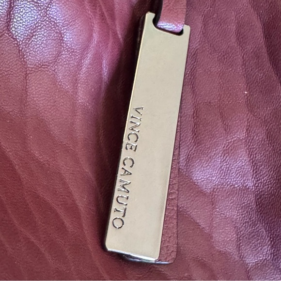 NWT Vince Camuto Myri Elderberry Leather Tote Bag with Storage Bag - Picture 10 of 16